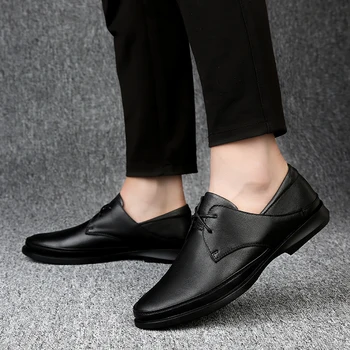 Mens Oxford 2021 čevlji Obleko Poročno Vezalke Poslovnih Formalno Dihanje Moških Pravega Usnja, Elegantno, Udobno Plitvo zdrs čevelj